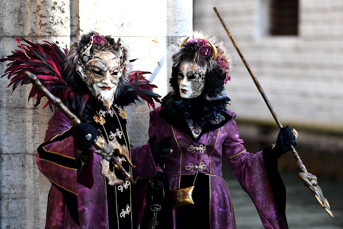 Carnival in Venice 2019 Great Photos of Masked Revelers in
